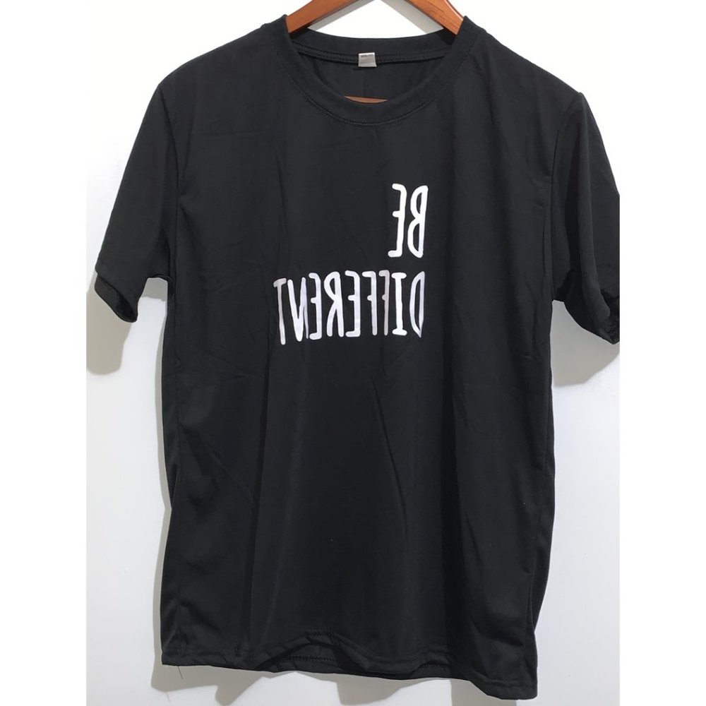 Women's Be Different T-Shirt - Black - Picture 2 of 3
